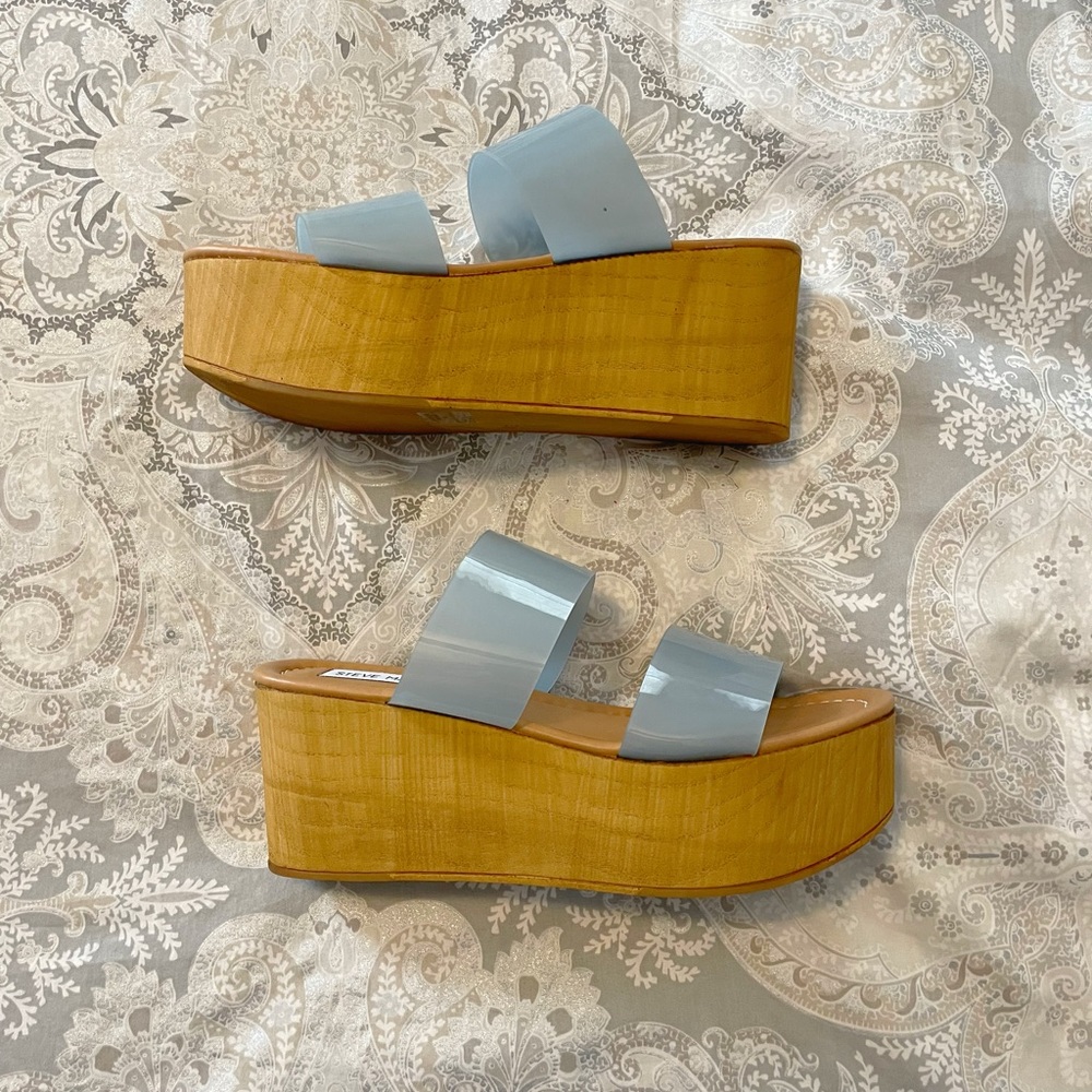 NEW Steve Madden Confession Blue Vinyl Sandal - Picture 6 of 12